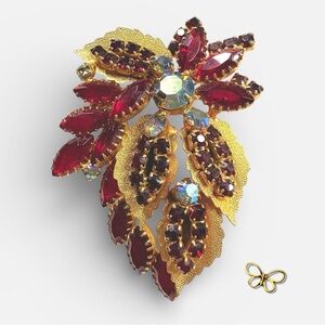 Juliana DeLizza & Elster Red Gold Rhinestone Leaf Brooch